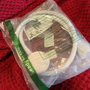 Brand new, temporary hose, portable for kitchen or bathroom sink or outdoors